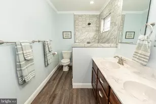 9031 Hinton Ave, Baltimore, MD 21219 - Photo 21