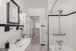 8127 Glen Gary Rd, Towson, MD 21286 - Photo 19