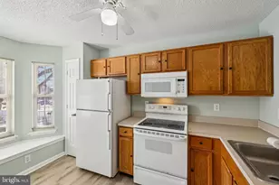 2418 Golders Green Ct, Baltimore, MD 21244 - Photo 7