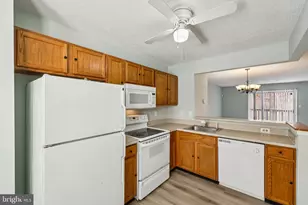 2418 Golders Green Ct, Baltimore, MD 21244 - Photo 9