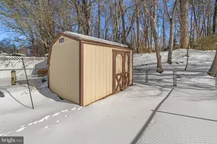 241 Cedarmere Cir, Owings Mills, MD 21117 - Photo 27