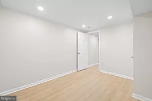 8105 Candle Ln, Baltimore, MD 21237 - Photo 27