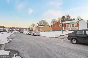 8105 Candle Ln, Baltimore, MD 21237 - Photo 43