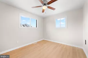 8105 Candle Ln, Baltimore, MD 21237 - Photo 7