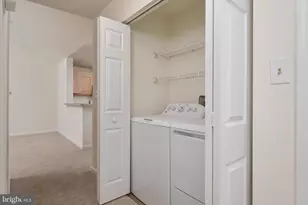 4404 Silverbrook Ln, Owings Mills, MD 21117 - Photo 23