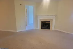 8813 Stoneridge Cir, Pikesville, MD 21208 - Photo 5