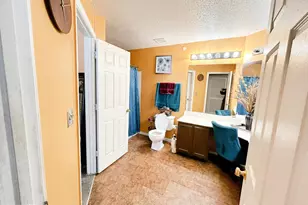 19 Ashlar Hill Ct, Baltimore, MD 21234 - Photo 5