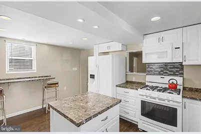 2707 Sparrows Point Road, Baltimore, MD 21219 - Photo 11