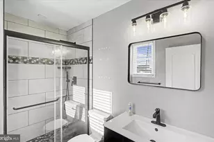 2707 Sparrows Point Rd, Baltimore, MD 21219 - Photo 17