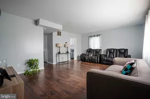 2000 Wildlife Dr, Windsor Mill, MD 21244 - Photo 3