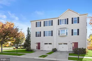 1 Karendale Ct, Windsor Mill, MD 21244 - Photo 3