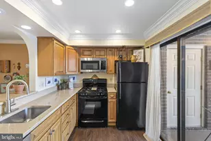 102 Swarthmore Dr, Towson, MD 21204 - Photo 11