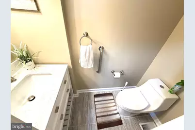 8 Hardwood Drive, Rosedale, MD 21237 - Photo 9