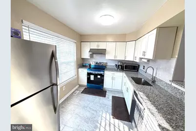 8 Hardwood Drive, Rosedale, MD 21237 - Photo 5