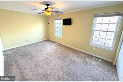 8 Hardwood Drive, Rosedale, MD 21237 - Photo 13