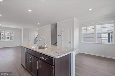 8390 Dieter Dr, Rosedale, MD 21237 - Photo 9