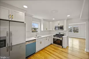 834 Dorsey Ave, Essex, MD 21221 - Photo 1