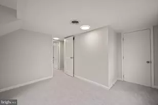 834 Dorsey Ave, Essex, MD 21221 - Photo 27