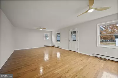 834 Dorsey Avenue, Essex, MD 21221 - Photo 13