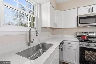 9 Menteith Ct, Baltimore, MD 21236 - Photo 9