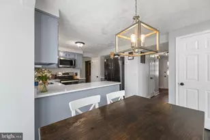 9723 Britinay Ln, Parkville, MD 21234 - Photo 13