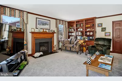 411 Shady Nook Avenue, Baltimore, MD 21228 - Photo 11