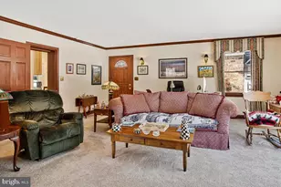 411 Shady Nook Ave, Baltimore, MD 21228 - Photo 9