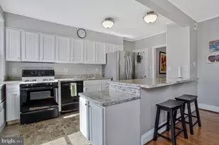 27 Somerset Rd, Catonsville, MD 21228 - Photo 13