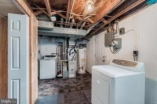 571 Welbrook Rd, Baltimore, MD 21221 - Photo 23