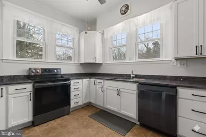6100 Frederick Road, Catonsville, MD 21228 - Photo 17