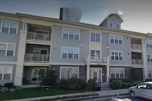 8807 Stoneridge Cir, Baltimore, MD 21208 - Photo 1
