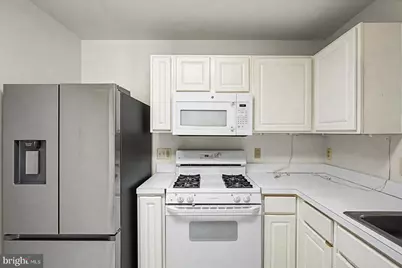 8807 Stone Ridge Circle #101, Baltimore, MD 21208 - Photo 9