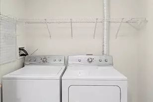 8807 Stoneridge Cir, Baltimore, MD 21208 - Photo 17