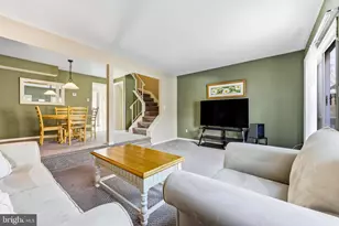 5326 King Arthur Cir, Rosedale, MD 21237 - Photo 13