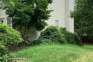 2017 Heritage Dr, Baltimore, MD 21209 - Photo 3