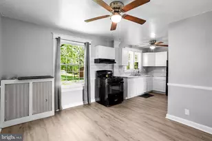 8633 Fowler Ave, Parkville, MD 21234 - Photo 23