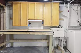 312 Leeanne Rd, Essex, MD 21221 - Photo 35