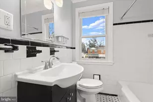 312 Leeanne Rd, Essex, MD 21221 - Photo 27