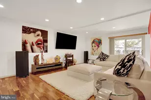 3200 Old Post Dr, Baltimore, MD 21208 - Photo 7