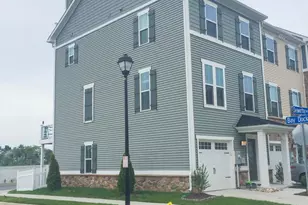 8229 Seaworthy Wy, Dundalk, MD 21222 - Photo 3