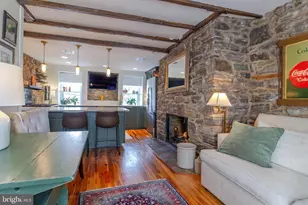 10108 Falls Rd, Lutherville Timonium, MD 21093 - Photo 3