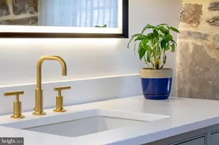 10108 Falls Rd, Lutherville Timonium, MD 21093 - Photo 21