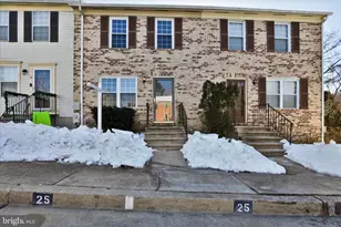 25 West End Ct, Halethorpe, MD 21227 - Photo 1