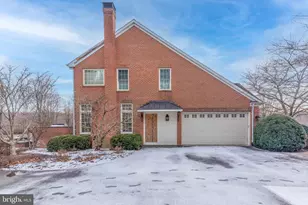 1679 Bullock Cir, Owings Mills, MD 21117 - Photo 3