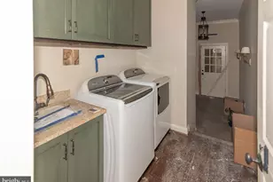 1679 Bullock Cir, Owings Mills, MD 21117 - Photo 29