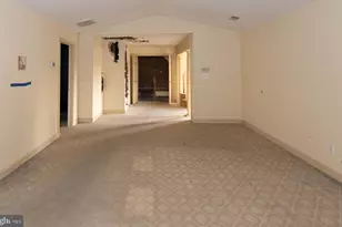 1679 Bullock Cir, Owings Mills, MD 21117 - Photo 97