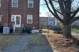 1728 Redwood Ave, Parkville, MD 21234 - Photo 3