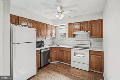 13 Derwood Court, Baltimore, MD 21234 - Photo 11