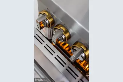 7605 Greenspring Avenue, Pikesville, MD 21208 - Photo 19