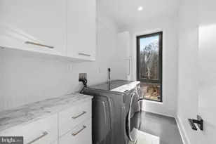 7605 Greenspring Ave, Pikesville, MD 21208 - Photo 41